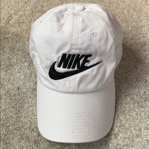 Nike Accessories - Nike Hat Nike Accessories - Nike Hat